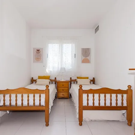 Apartment Punta Prima Tini