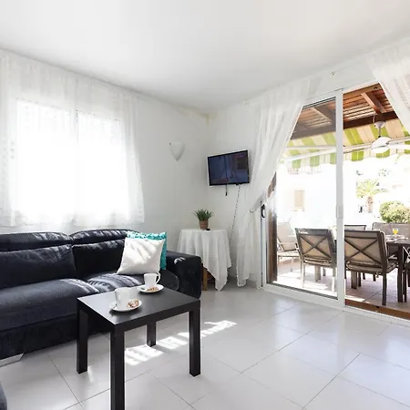 Apartment Punta Prima Tini *